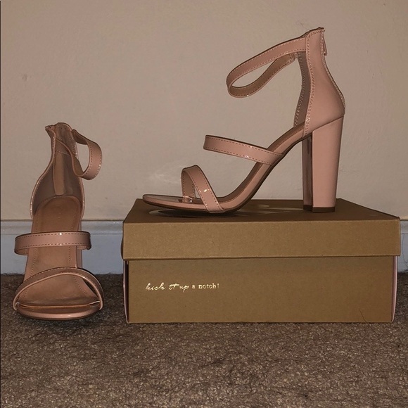 Charlotte Russe Shoes - Nude Charlotte Russe Strappy 4” Chunky Heels Sz 9